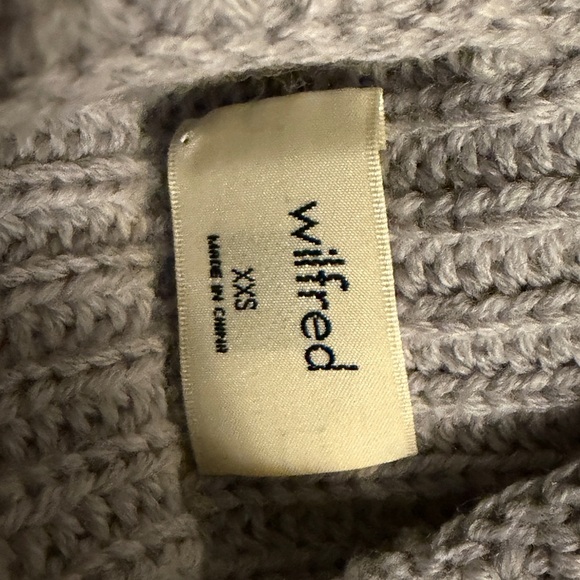 Wilfred 100% Merino Wool Chunky Ribbed Turtleneck Sweater | Grey | XXS - Picture 4 of 4